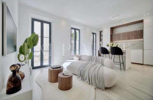 Speracedes House | REF 1916 - Beautiful apartment for rent in Cannes