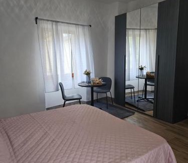 Isola House | Regina Margherita affittacamere