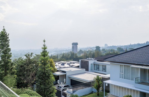 Bandung Villa | Rehat at Villa Golf Island Dago Resort 2