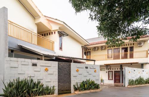 North Cirebon Hotel | Rehat at Wahidin Guest House