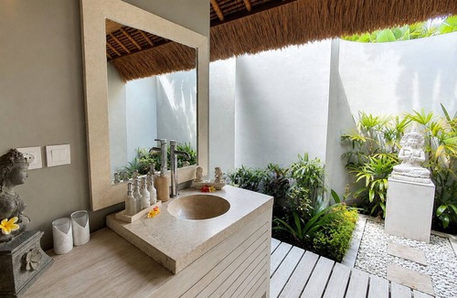 Kubu Hotel | Relax Bali Resort, Diving & SPA