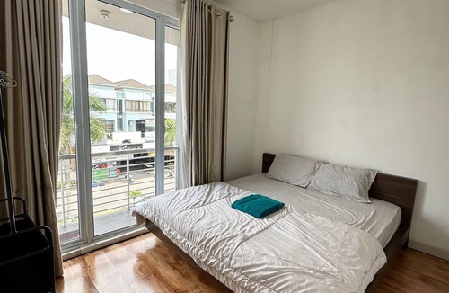 Batam House | Relax & Chill 4BR Entire House Batam