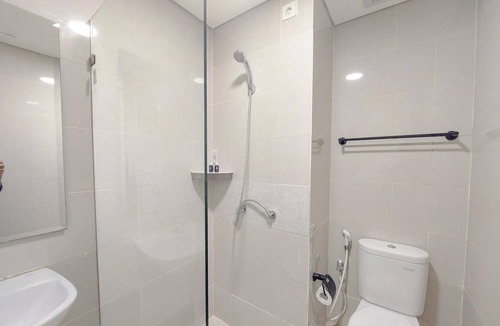 Kesawan Apartment | Relaxing Studio At Podomoro City Deli Medan Apartment