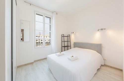 Antibes Old Town House | Renovated 100m Townhouse in the heart of the old town of Antibes