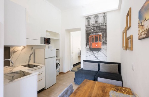 San Donato - Campidoglio Apartment | Renovated 1BR w/Balcony | WiFi | Self Check-in