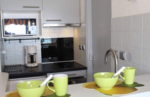 Villeneuve Loubet Beach Apartment | Renovated studio by the sea in Villeneuve-Loubet