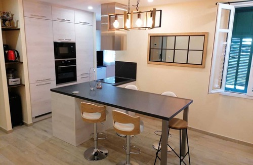 Juan-les-Pins Apartment | Rental Apartment in Juan-les-pins "Pinède", 4 people.