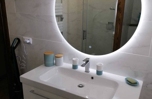 Juan-les-Pins Apartment | Rental Apartment in Juan-les-pins "Pinède", 4 people.