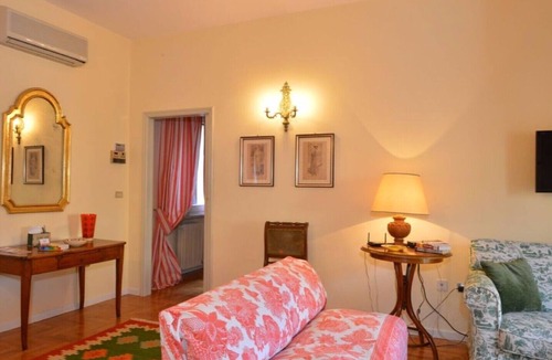 Lazise Old Town House | Residence Corsocangrande25 - apartment Limonaia 90 sqm.
