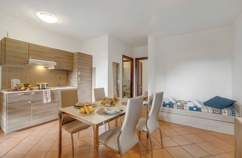 Sensole Apartment | Residence La Perla - Apt 39, Monte Isola, Italy