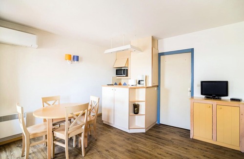 Saint-Raphael Apartment | Residence Promenade des Bains - Maeva Individual - Studio 4 People Confort