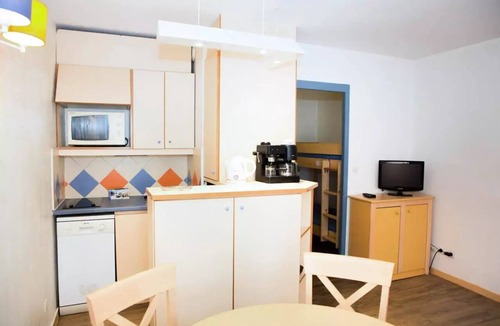 Saint-Raphael Apartment | Residence Promenade des Bains - maeva Home - Studio 4 People - Comfort