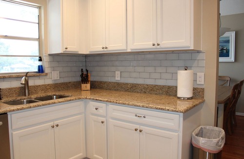 Orlando House | Resort Like Private Pool Waterfront Retreat 4/2 Home in Orlando Weekly discounts