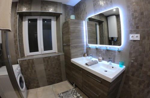 Jean-Medecin Apartment | Rigoletto Massena