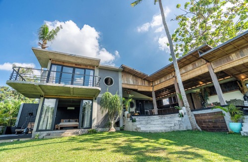 Tabanan House | Riverside 2BR Villa with Rice Field Views