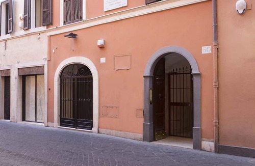 Rione IV Campo Marzio Apartment | ROMAC Condotti I - 3bedroom at Spanish Steps