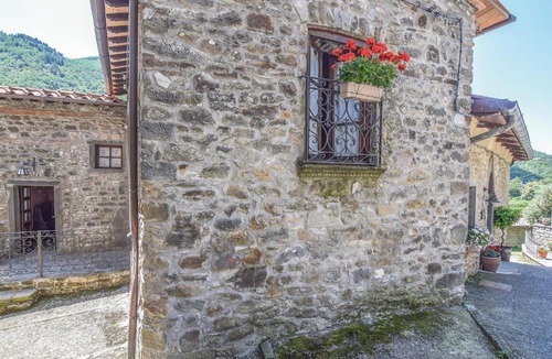 Comano House | Romantic Home In Comano Ms With Sauna