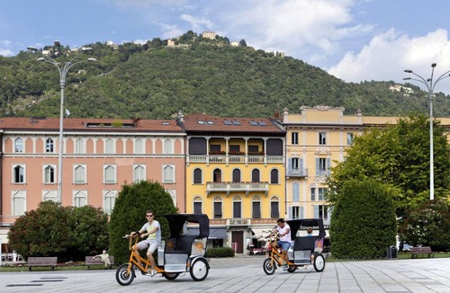 Como Apartment | Roof Garden Cavour - Design and comfort/Parking