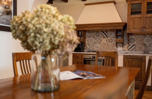 Montevarchi Apartment | Room 'Ricasoli' with Wi-Fi