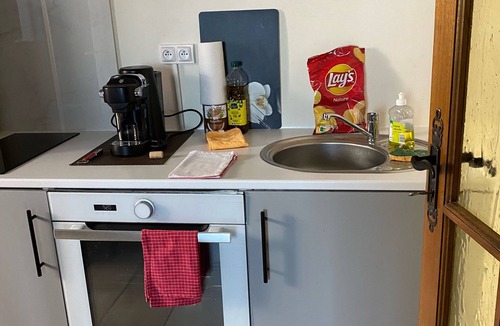 Saint-Andre-de-la-Roche Bed & Breakfast | ROOMS WITH KITCHEN and S'of BDANS VILLA IN QUIET NEAR NICE