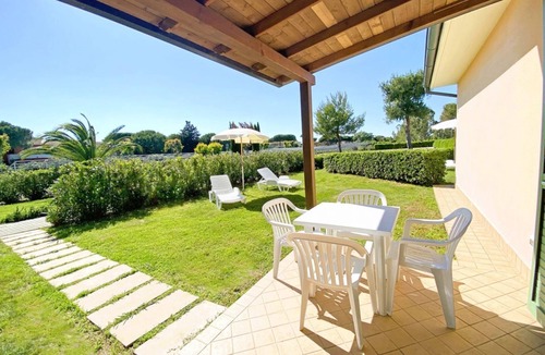 Vada Apartment | Rosa dei Venti Two-room apartment Grecale 4 beds