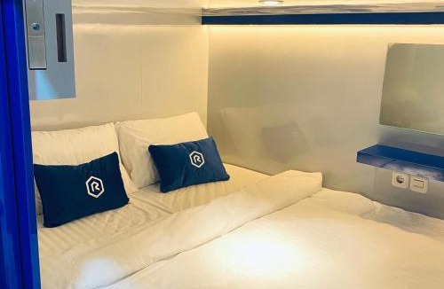Mahendradatta Hotel | Rosalyne Sleepbox Denpasar Bali