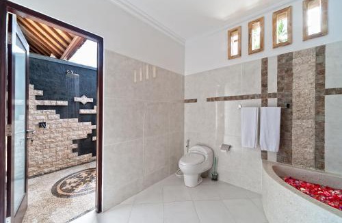 Sengkidu House | Rossa Garden Hotel