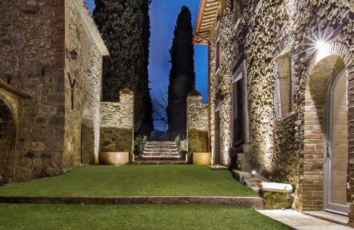 Sarteano Villa | ROYAL COUNTRY VILLA