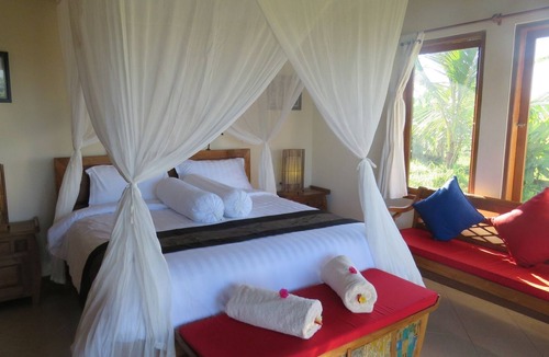 Selemadeg House | Rumah Dusun