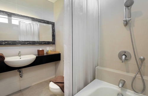 Jambi Hotel | Rumah Kito Resort Hotel Jambi by WH