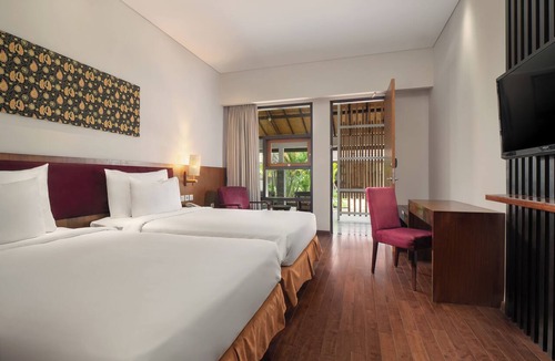 Jambi Hotel | Rumah Kito Resort Hotel Jambi by WH