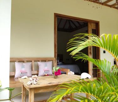 Rote Island Bed & Breakfast | SA Oeona Bungalow