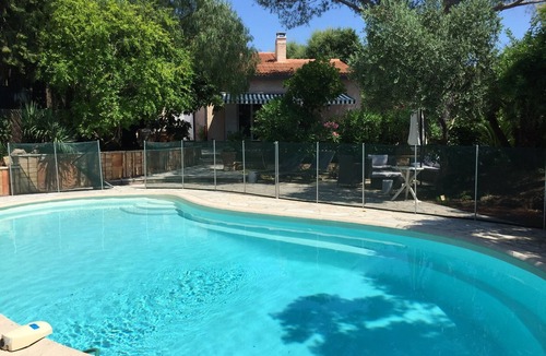 Boulouris-sur-Mer Villa | Saint Raphael beautiful villa 170 m2 swimming pool, very quiet, comfortable, residential