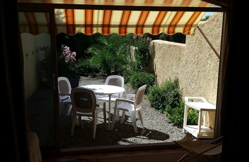 Sainte-Maxime Apartment | SAINTE-MAXIME - Accommodation with garden and veranda in swimming pool, tennis area