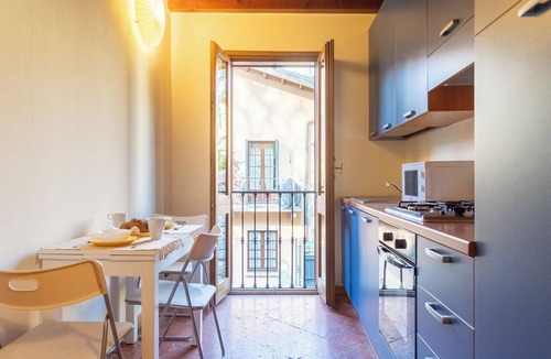 Como City Centre Apartment | San Fedele Apartment Historical Como City Center