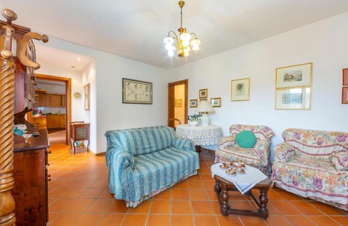 Lucca House | San Michele