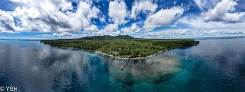 Pulau Unauna House | Sanctum Una Una Eco Dive Resort