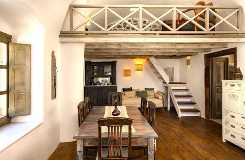 Pyrgos Villa | Santorini Vista Legacy Retreat - Live the history, wake to the view!