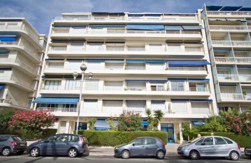 Les Baumettes Apartment | Sea Front Penthouse Cote d Azur
