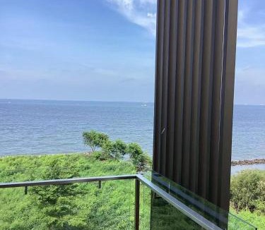 Old Jakarta Villa | sea l