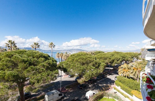 Pointe Croisette Apartment | Sea View, Cannes Croisette, in Front of the Sea