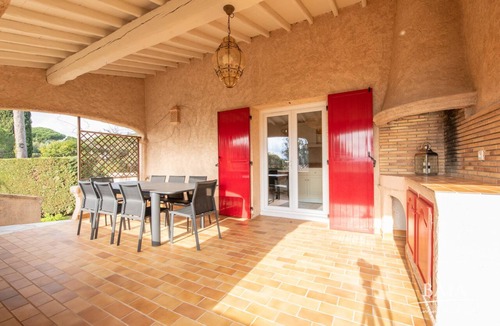 Guerrevieille Villa | Sea view villa 100m from the beach