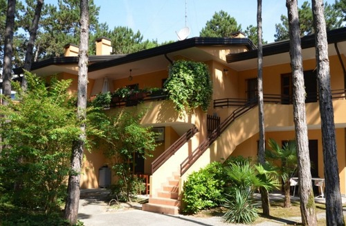 Bibione Lido del Sole Villa | Seafront holiday home for six guests