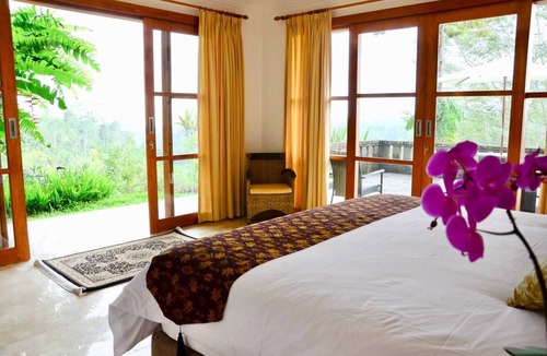 Kerta House | Secluded Bali Oasis | POOL | Breakfast | King Bed