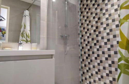 Saint-Sylvestre Apartment | Secret garden, ideal for 2,large terrace