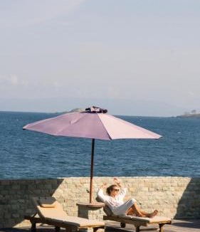 Jasri House | Secret Moon Beach House