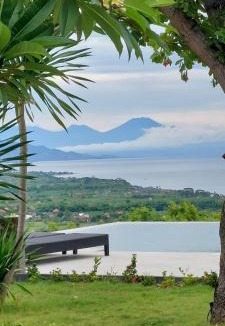 Banjar Villa | Segara Gunung 3 Bedrooms Luxury Villa with Breathtaking Sea View