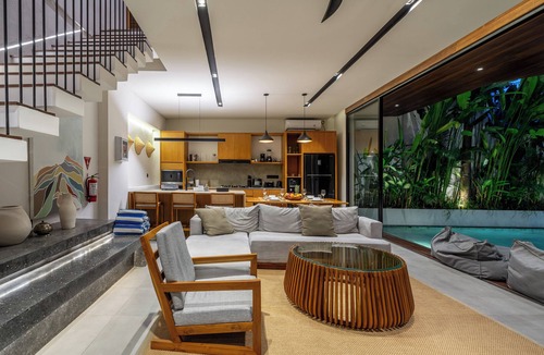 Babakan Villa | Seis Villas - Luxury Tropical Retreat