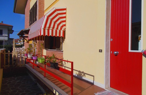 Torre del Lago Puccini House | Semi-detached Villa between Lake and Sea