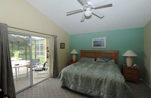 Eagle Pointe South House | Serene Waterside Getaway
